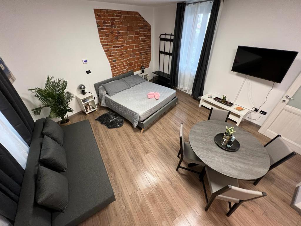 Regis B&B Appartamenti Centro Storico Chivasso Exteriör bild