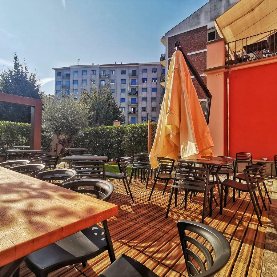 Regis B&B Appartamenti Centro Storico Chivasso Exteriör bild